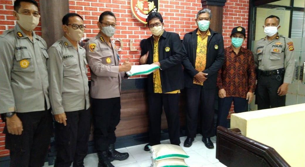 Polda Bali Salurkan Bantuan pada LDII Bali