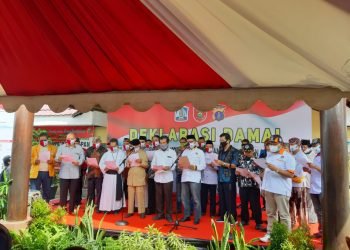 Pembacaann deklarasi bersama Pilkada Serentak 2020 damai. Foto: Istimewa