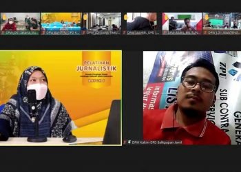 Pelatihan Jurnalistik Batch 5 yang digelar DPP LDII dan diikuti perwakilan peserta DPD LDII Kota Balikpapan, Sabtu (26/2). Foto: Zoom