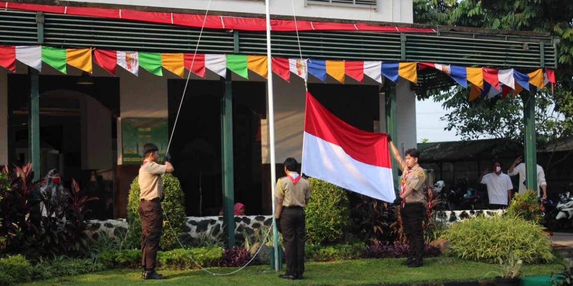 PC LDII Ciputat Timur Gelar Upacara Bendera Peringati HUT RI ke-77