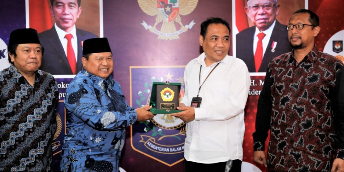 Dirjen Polpum Kemendagri