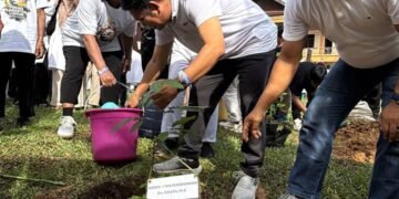 Penghijauan Ponpes Bairuha: LDII dan Pemkot Balikpapan Tanam Karakter Peduli Lingkungan