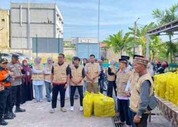 Rukun dan Kompak, LDII Balikpapan Selatan Sukses Gelar Aksi Berbagi 1.000 Takjil